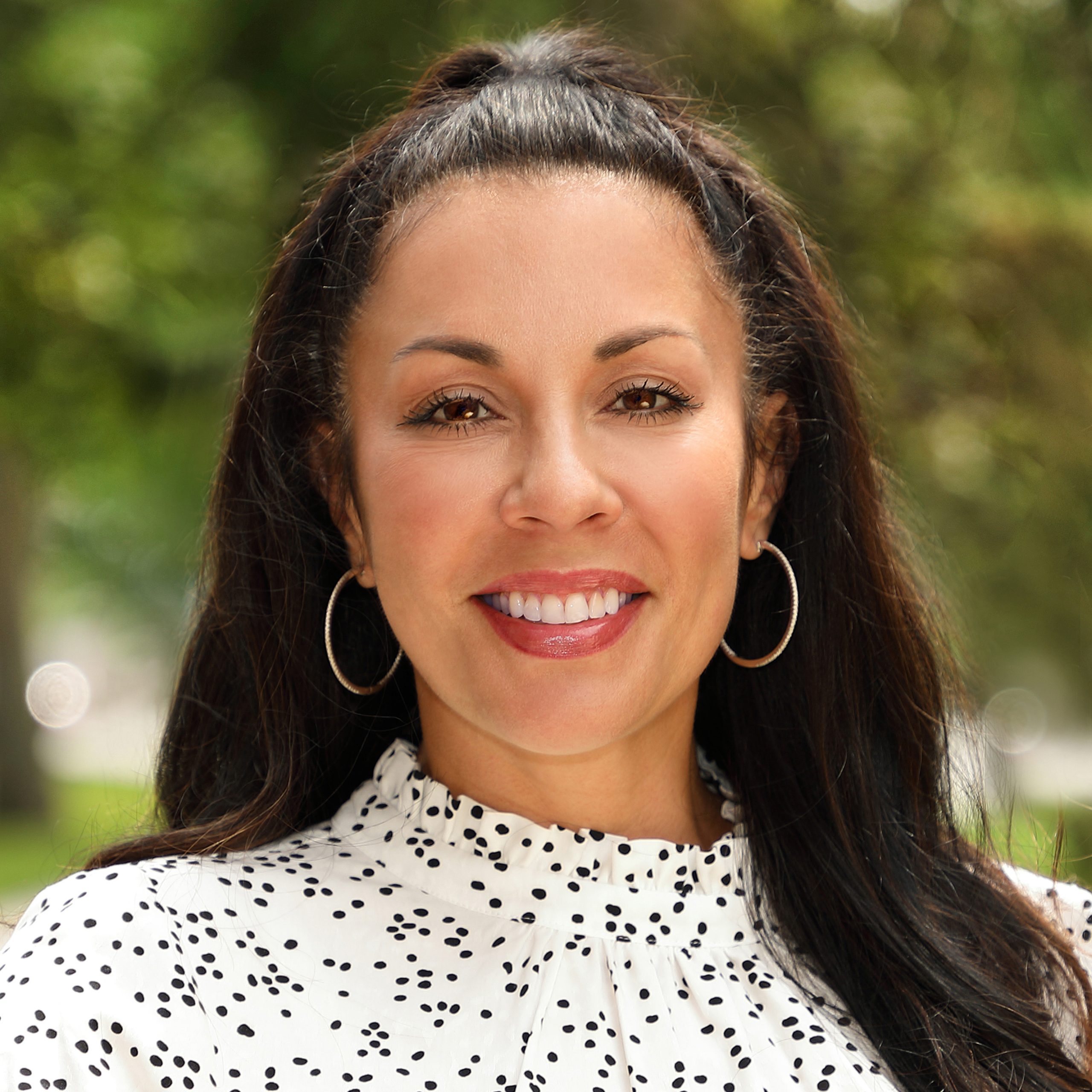 Nina Fischel Headshot